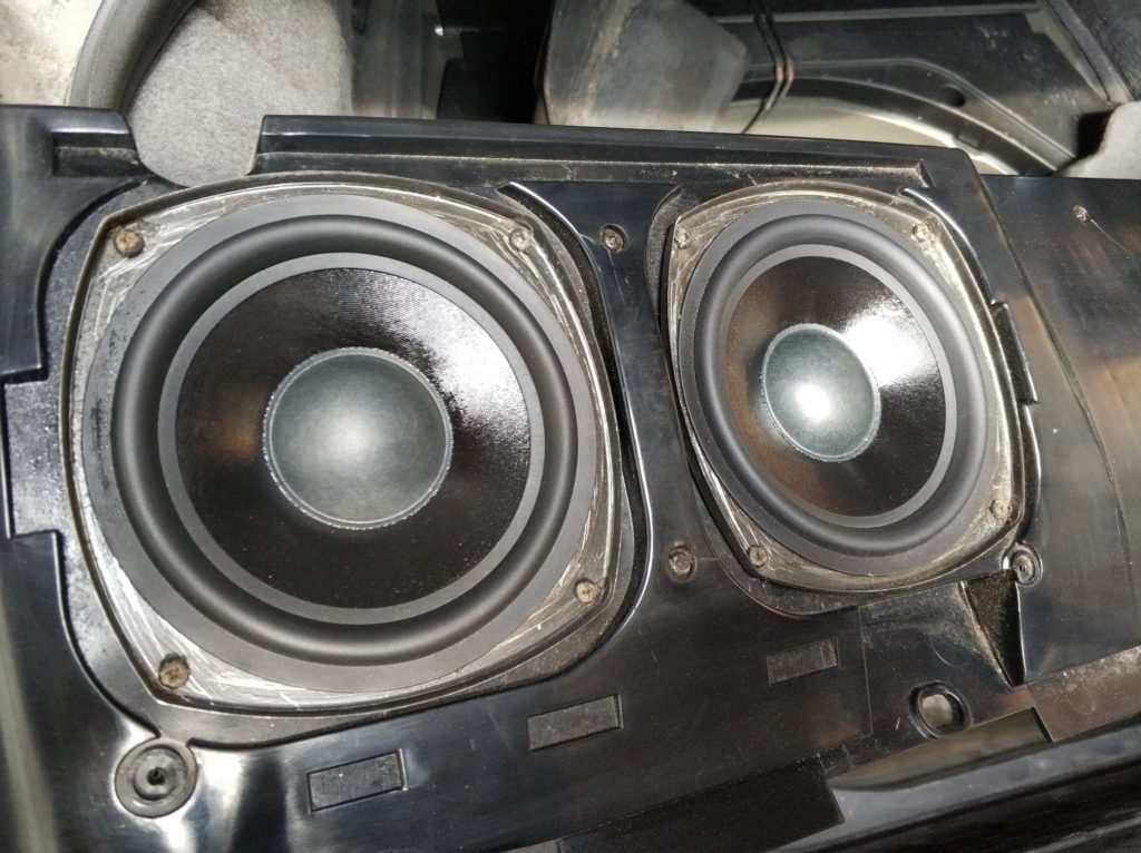 BMW e38 DSP speakers – Remanufactured (4 pcs) – We are improving the